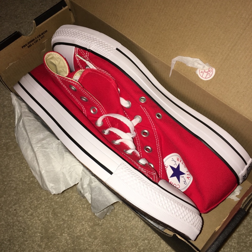 Men’s size 13 Red Converse High tops